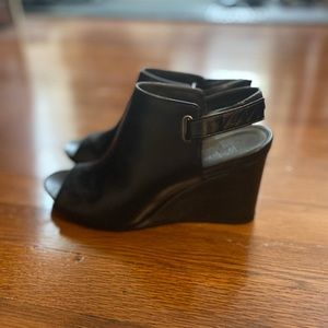 Size 8; Wedge; LifeStride; gently worn